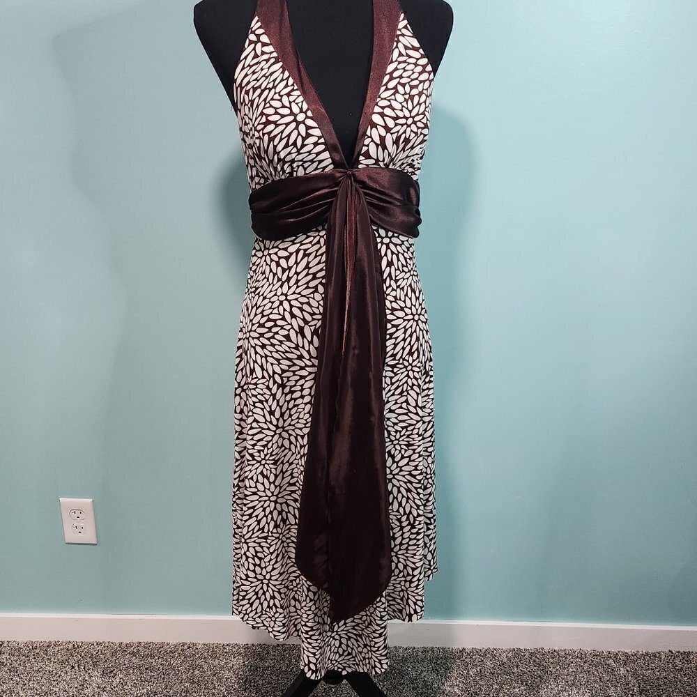 Alyn Paige Halter Brown/Cream Dress Size Large
Lot K